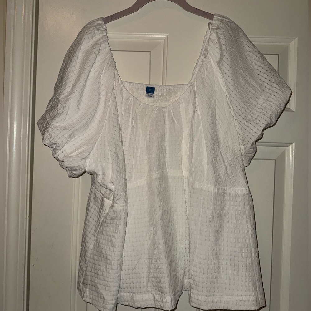 Old Navy White Textured Blouse
